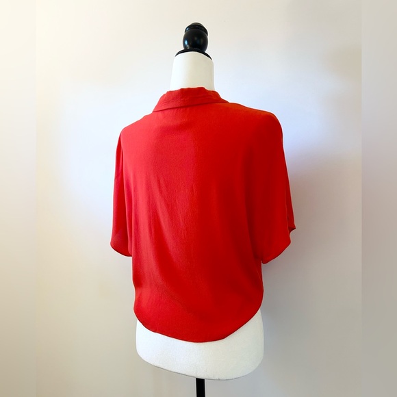 WILFRED, Aritzia Red Short Sleeve Blouse, Button up, Tie Front - size Medium - Picture 4 of 8
